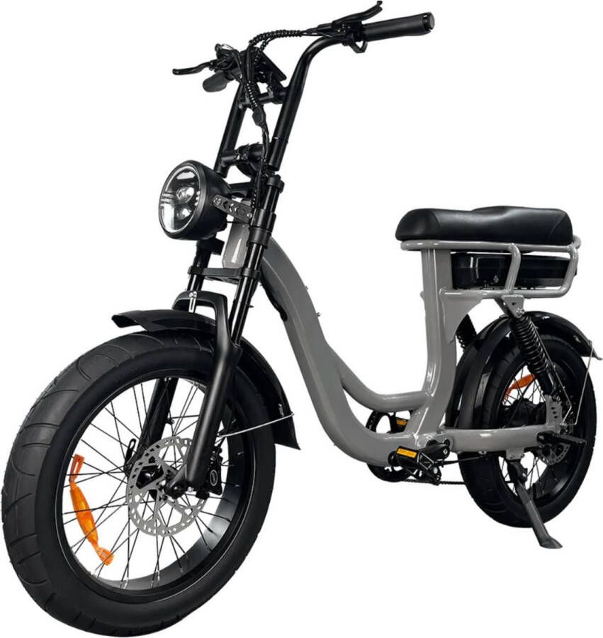 7Go EB8 Elektrische Fatbike Lage Instap Gratis Kettingslot Gratis Bekerhouder 20 Inch 250W Motor 7 Versnellingen 80 km Actieradius Hydraulische Schijfrem Grijs