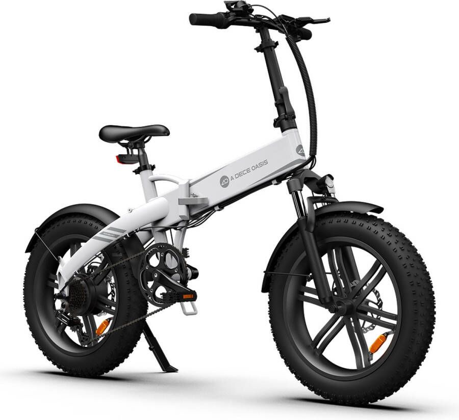 A Dece Oasis A20F Beast Elektrische fatbike Wit Torque sensor bereik van 120 km Shi o versnellings- en remsysteem met 7 versnellingen Hydraulische schijfrem IPX7 IPS-display