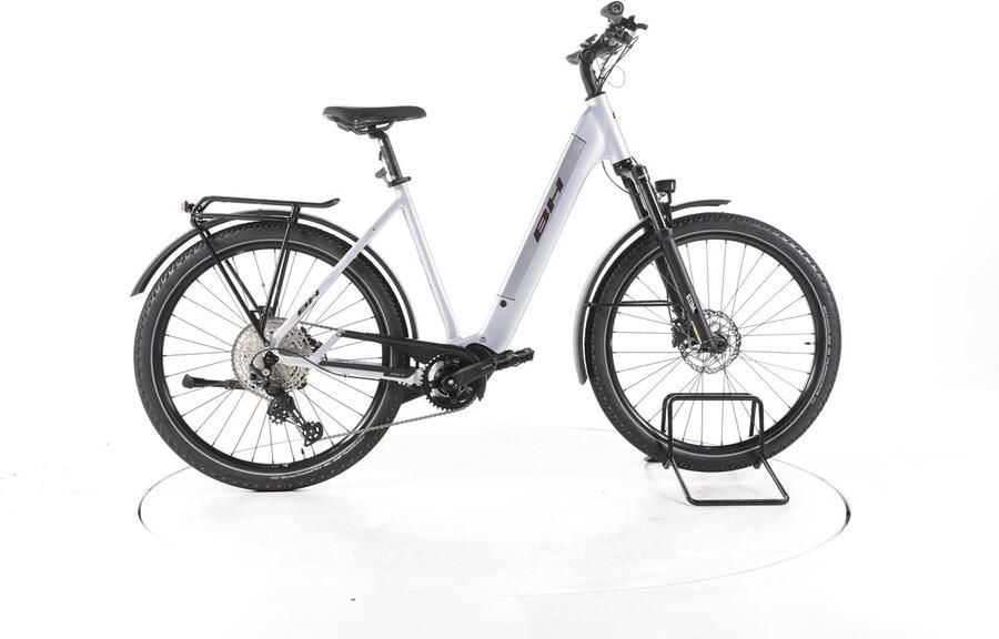 BH Bikes ATOMe SUV Pro Elektrische trekkingfiets Shi o Accu 720Wh 27 5 2024