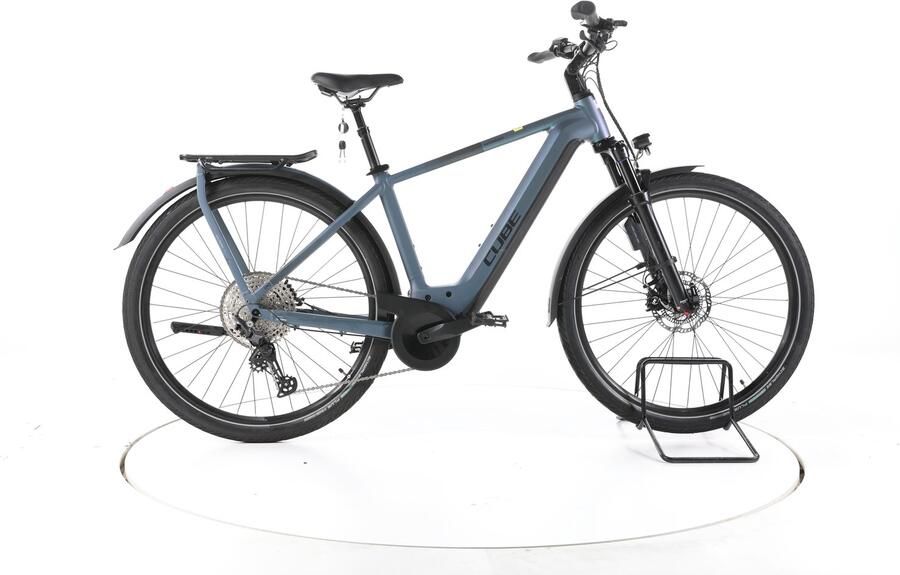 Cube Kathmandu Hybrid ABS Elektrische trekkingfiets Bosch Accu 750Wh 28 2023 Pro