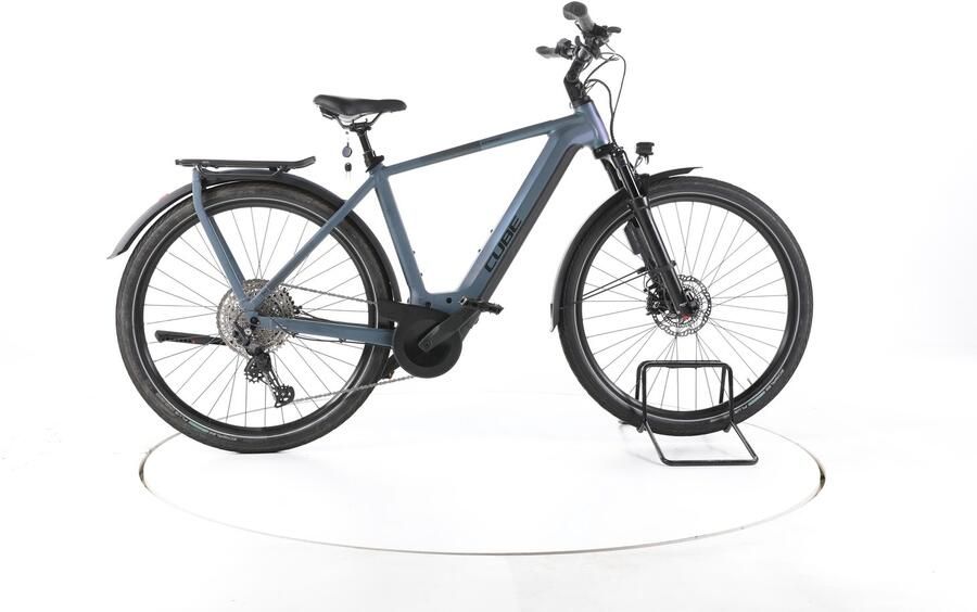Cube Kathmandu Hybrid ABS Elektrische trekkingfiets Bosch Accu 750Wh 28 2023 Pro