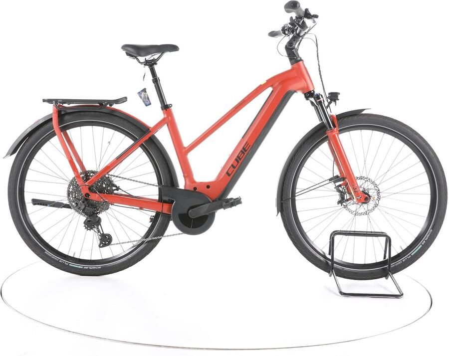 Cube Kathmandu Hybrid EXC Elektrische trekkingfiets Bosch Accu 750Wh 28 2024 Pro