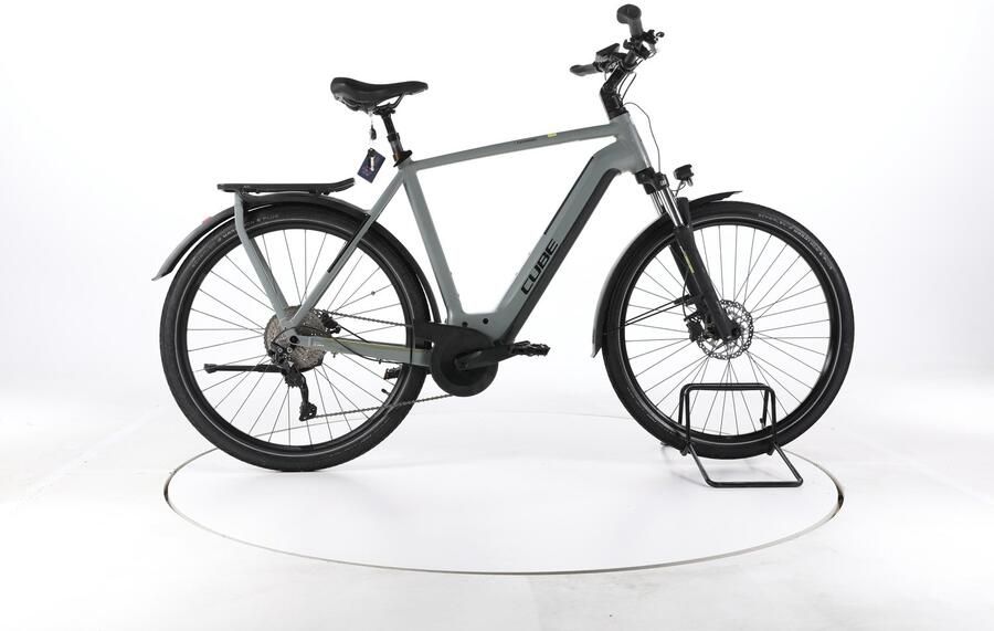 Cube Kathmandu Hybrid ONE Elektrische trekkingfiets Bosch Accu 625Wh 28 2023 Pro
