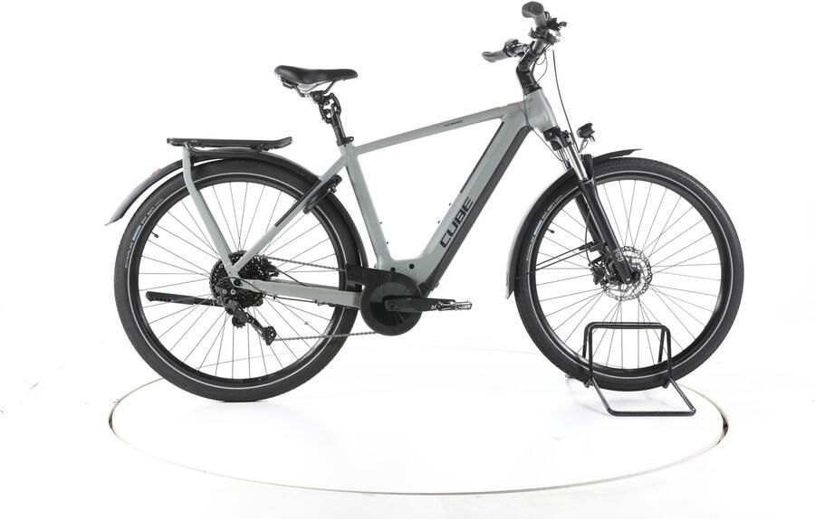 Cube Kathmandu Hybrid ONE Elektrische trekkingfiets Bosch Accu 625Wh 28 2023 Pro