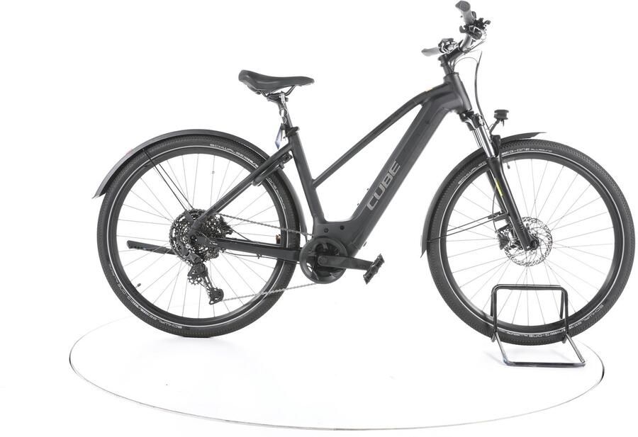Cube Nuride Hybrid Pro Elektrische trekkingfiets Bosch Accu 625Wh 29 2024 zwart