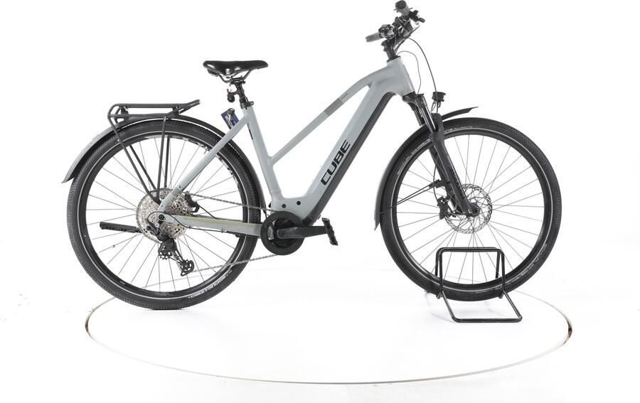 Cube Nuride Hybrid SLX Elektrische trekkingfiets Bosch Accu 750Wh 29 2023 grijs