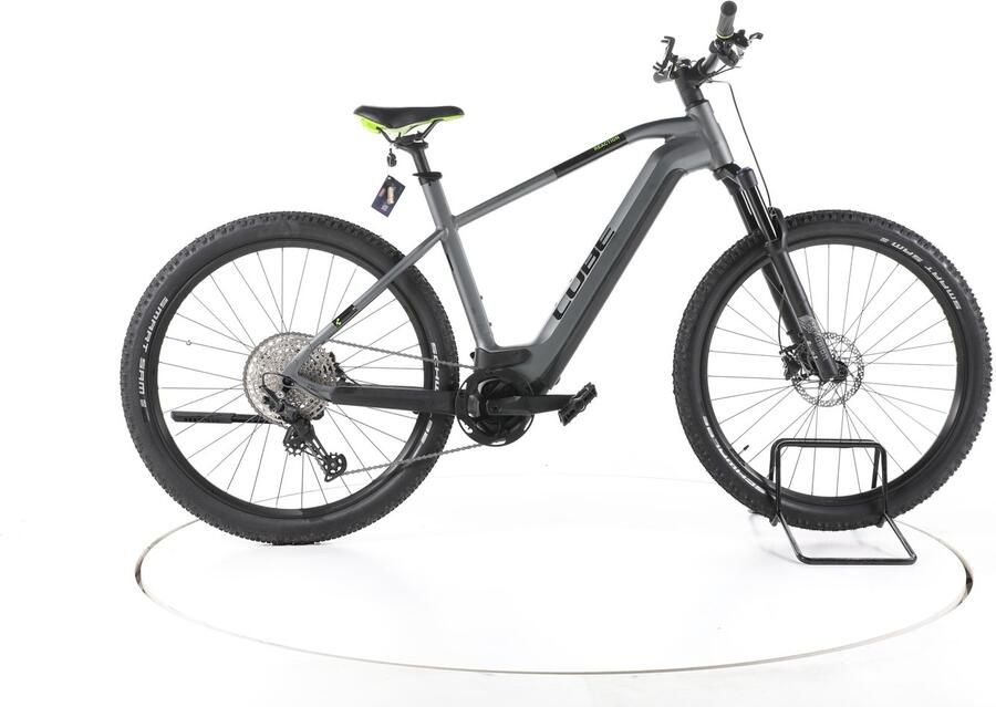 Cube Reaction Hybrid Pro 750 Elektrische hardtail mountainbike Bosch Accu 750Wh