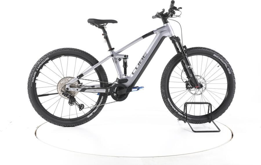 Cube Stereo Hybrid 120 Race Elektrische full-suspension mountainbike Bosch 29