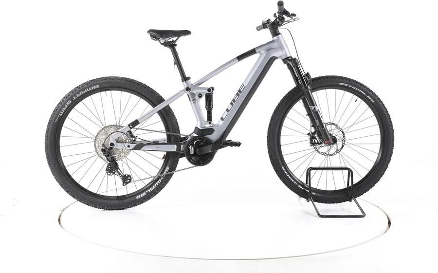 Cube Stereo Hybrid 120 Race Elektrische full-suspension mountainbike Bosch 29