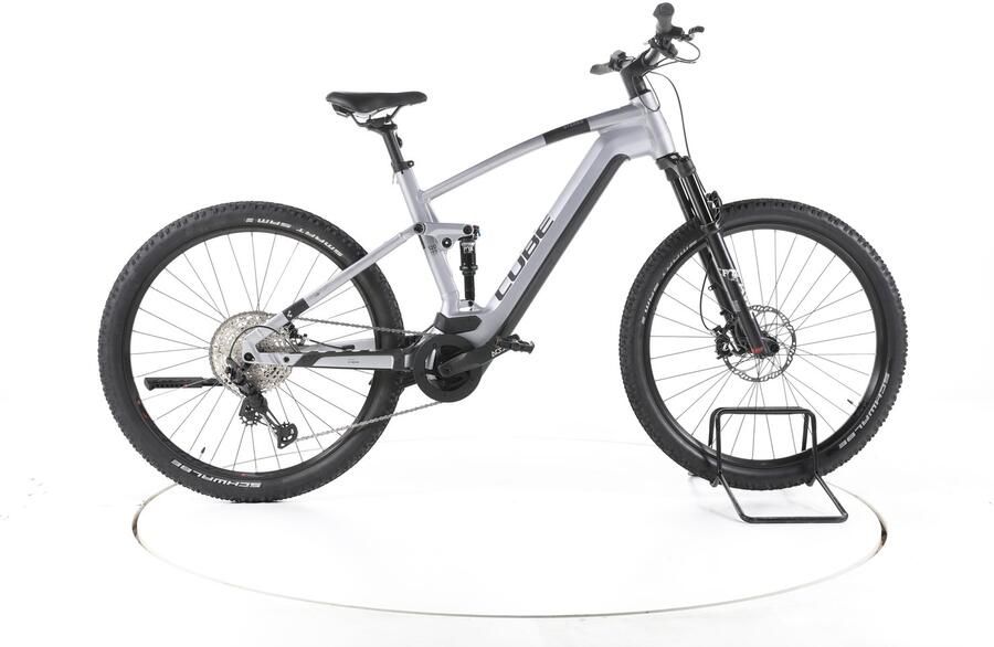 Cube Stereo Hybrid 120 Race Elektrische full-suspension mountainbike Bosch 29