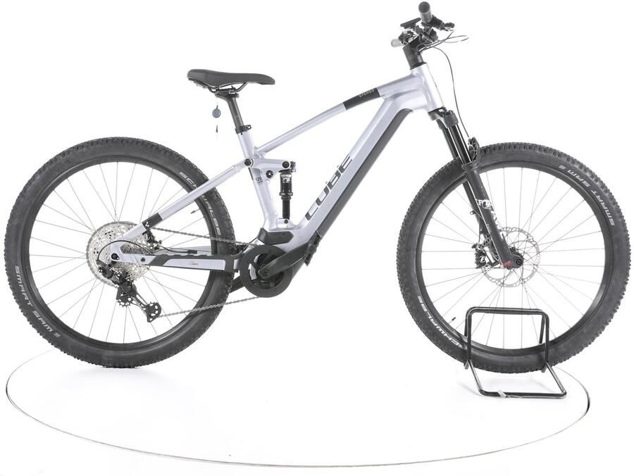 Cube Stereo Hybrid 120 RACE Elektrische full-suspension mountainbike Bosch 29