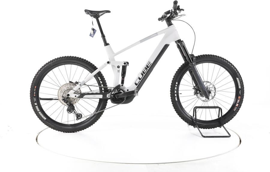 Cube Stereo Hybrid 160 HPC SLX Elektrische full-suspension mountainbike Bosch wit
