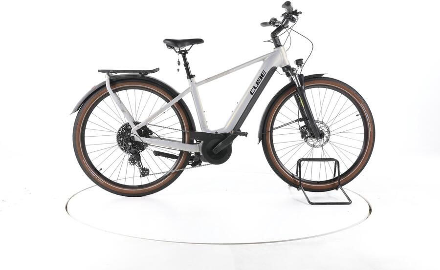 Cube Touring Hybrid Pro Elektrische trekkingfiets Bosch Accu 625Wh 28 2023 Pro