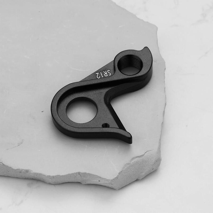 Allecto- Fietsderailleurhanger Compatibel Zwart Vervanging Derailleur Geschikt voor racefietsen Zwarte-modellen Fietsen met 18 tot 21 versnellingen