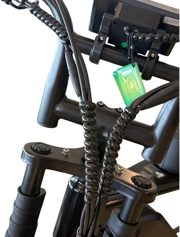 Ebikekopen.com Fatbike C80 Rijklaar Fatbike V8 Nieuwste Model Hydraulische rem 2025 2026 Model Incl. Slot Telefoonhouder Alarmsysteem NVC-chip Voetensteuntje Met Accessoires Straatlegaal Ebike Elektrische Fiets OUXI - Foto 3