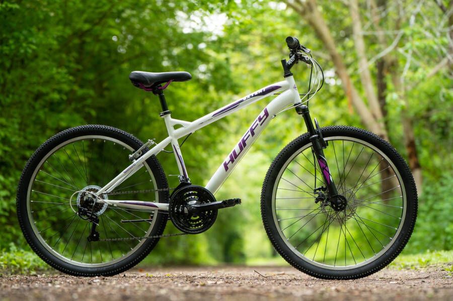 Huffy Extent Mountainbike 26 Inch Damesmountainbike Wit Hardtail + Voorvering 18 versnellingen Shimano