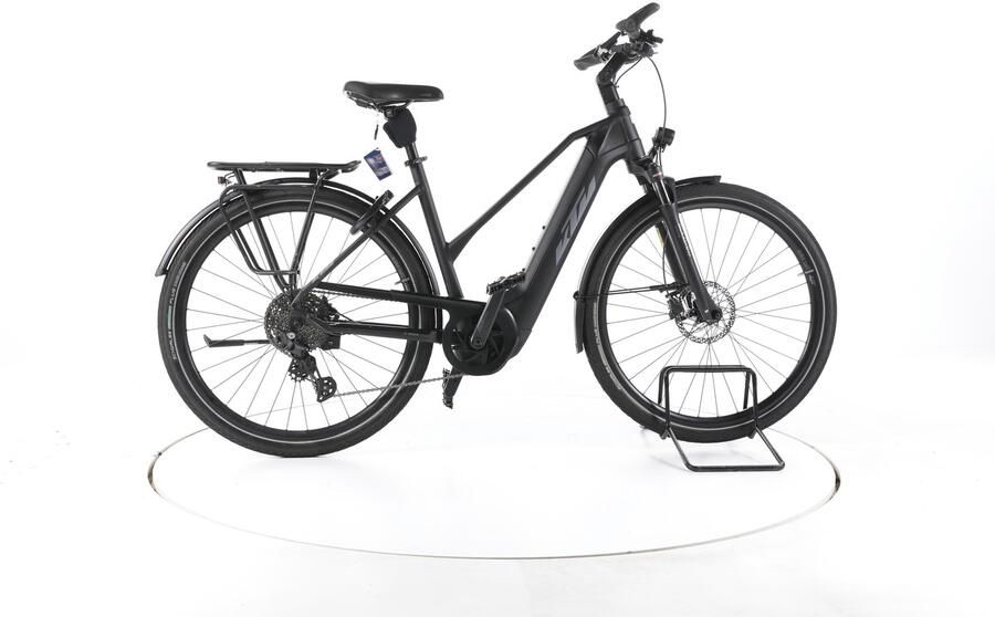 KTM Cento 10 Elektrische trekkingfiets Bosch Accu 625Wh 28 2023 zwart Pro