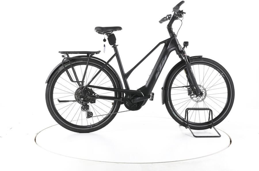 KTM Cento 10 Elektrische trekkingfiets Bosch Accu 625Wh 28 2023 zwart Pro