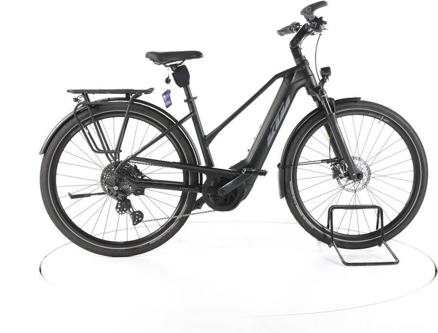 KTM Cento 10 Elektrische trekkingfiets Bosch Accu 625Wh 28 2023 zwart Pro