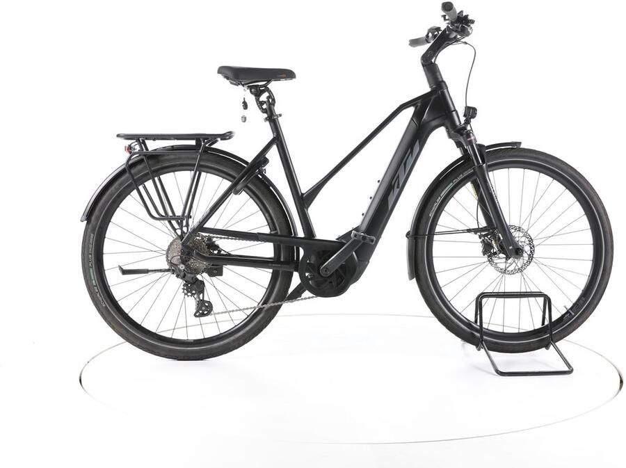 KTM Cento 10 Elektrische trekkingfiets Bosch Accu 750Wh 28 2023 zwart Pro