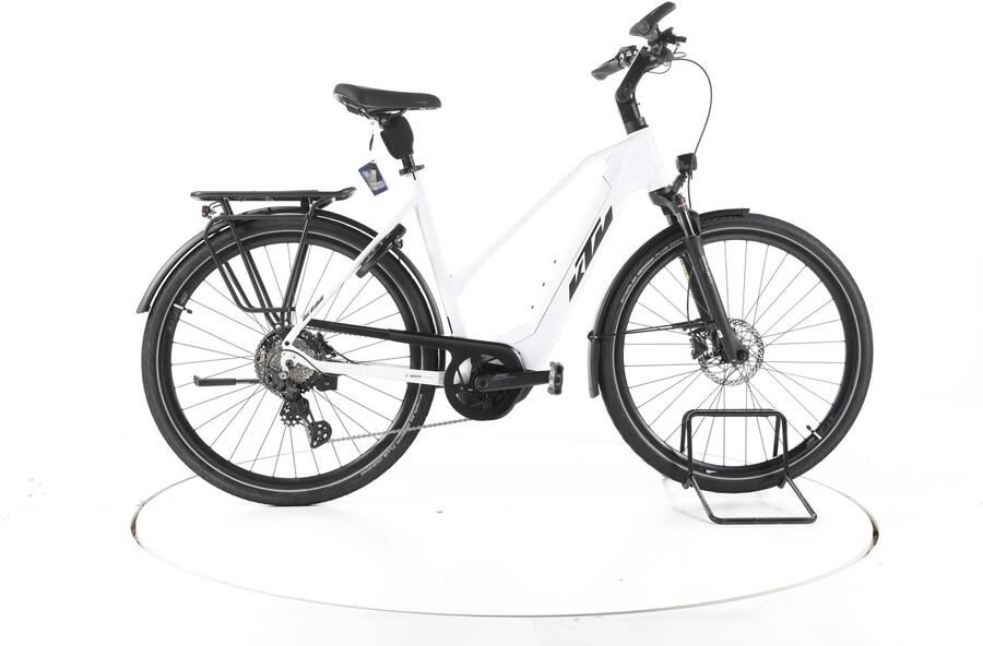 KTM Cento 10 Plus Elektrische trekkingfiets Bosch Accu 750Wh 28 wit Pro