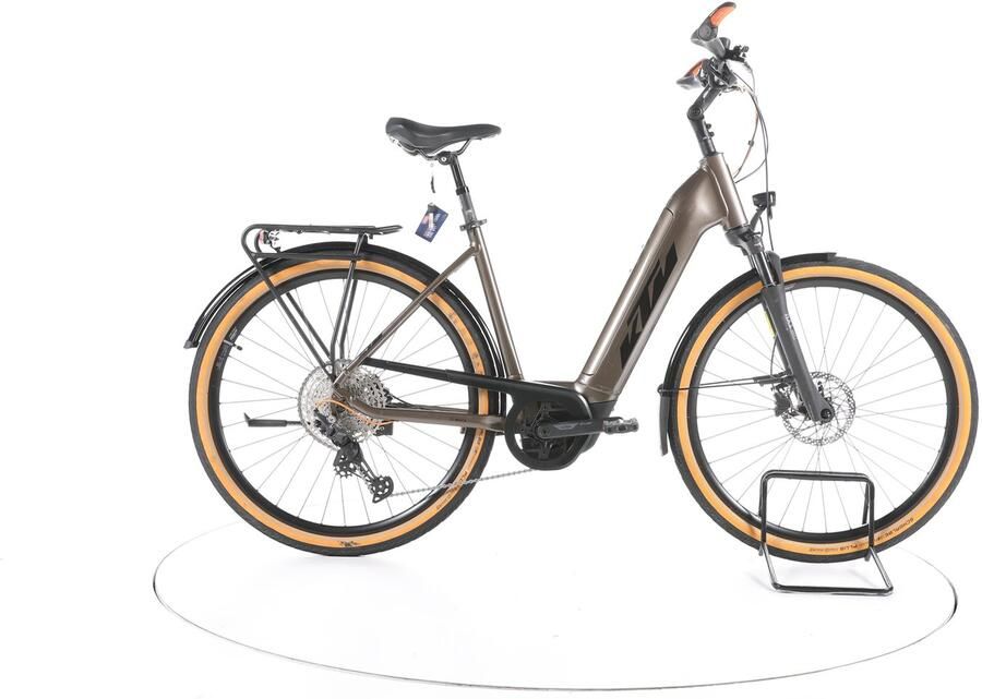 KTM Macina Ultimate Pro Elektrische trekkingfiets Bosch Accu 625Wh 28 bruin Pro