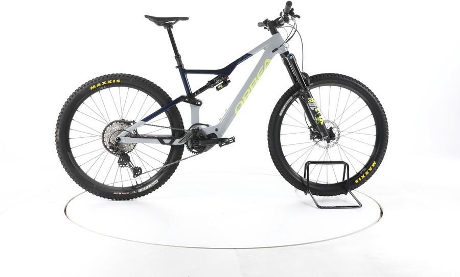 ORBEA Rise H10 Elektrische full-suspension mountainbike Shi o Accu 540Wh 29
