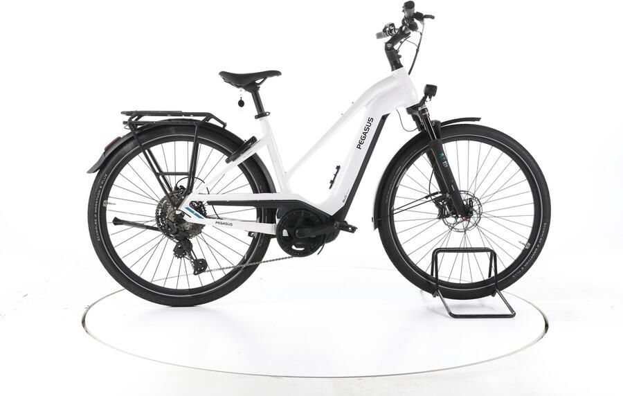 Pegasus Premio Evo 11 Elektrische trekkingfiets Bosch Accu 750Wh 28 wit Pro