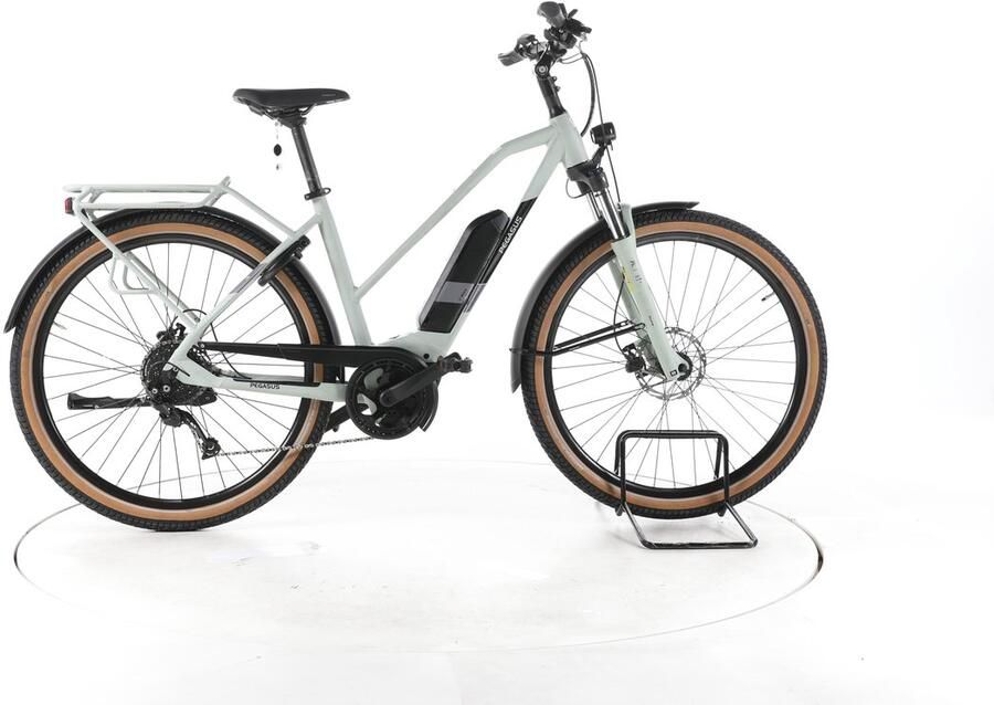Pegasus Solero E9 Sport CX Elektrische trekkingfiets Bosch Accu 545Wh 28 2023