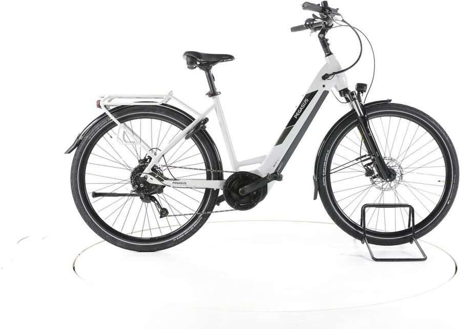 Pegasus Solero EVO 9 Elektrische trekkingfiets Bosch Accu 500Wh 28 2023 wit Pro