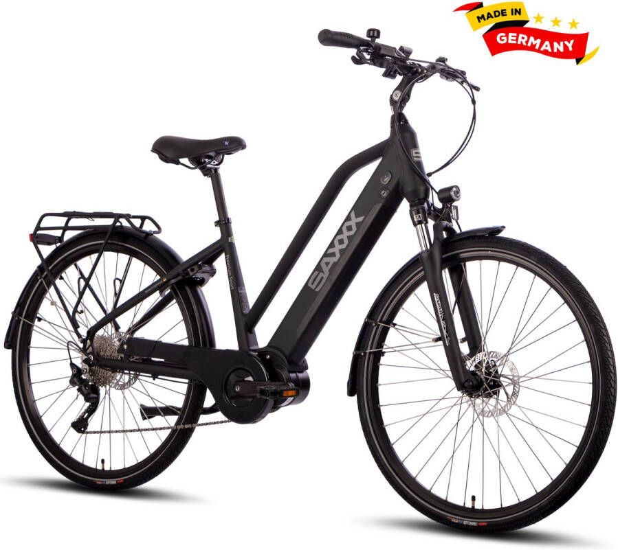 Saxxx PREMIUM SPORT TRAPEZ Elektrische Fiets 95% Vooraf Geassembleerd Stadsfiets 522Wh Verwijderbare Accu 100 km Actieradius Middenmotor 250W Shi o Deore 10-speed 28 Wielen Hydraulische Schijfrem Aluminium Frame Zwart