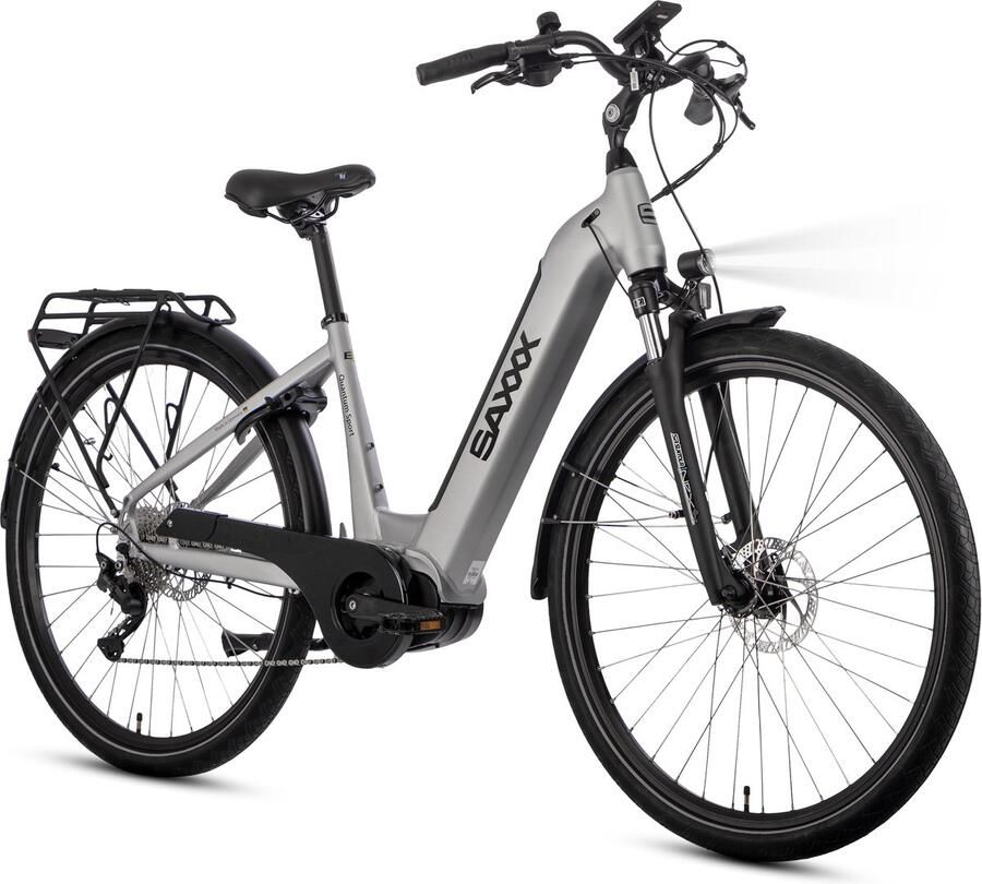 Saxxx 28 inch Trekking Elektrische Fiets 250W Middenmotor 80Nm Krachtige Ondersteuning 36V 540Wh Geïntegreerde Uitneembare Accu Tot 100km Actieradius-SHI O Deore 10 Versnellingen-Hydraulische Schijfrem -SR SUNTOUR Verende Voorvork-zilver